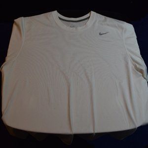 Nike T Shirts XXL New